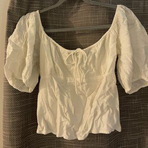 Abercrombie White Summer Top! (never worn with tags)
